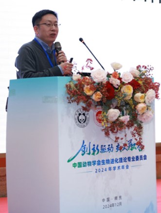周旭明研究员.jpg 周旭明研究员.jpg